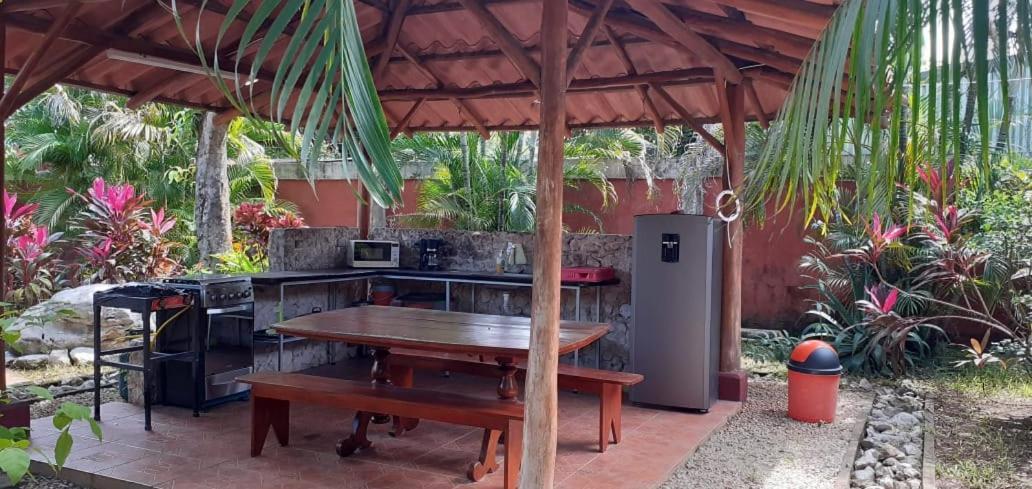 Las Cabinas Del Sueno Nicoya Eksteriør bilde